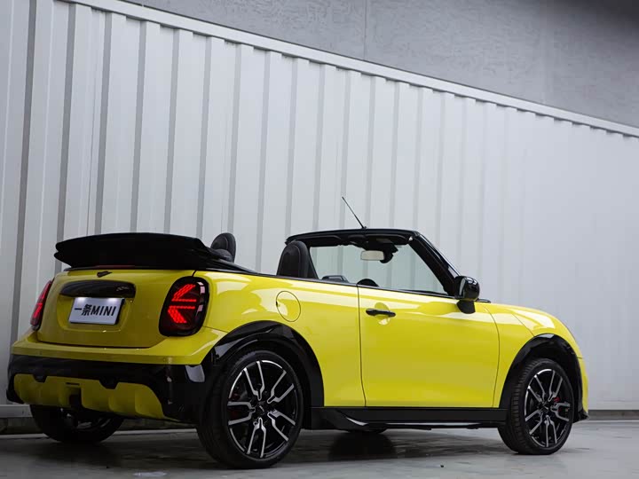 Mini Mini JCW 2025 2025款 JOHN COOPER WORKS CABRIO