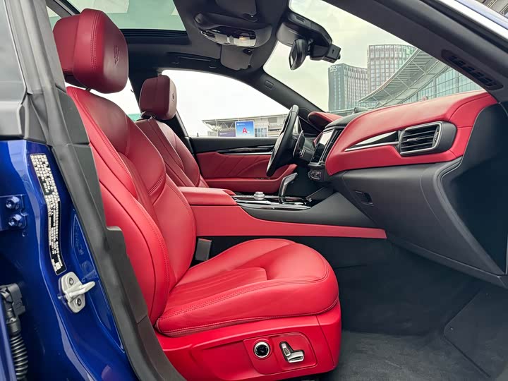 Maserati Levante 2022 2022款 2.0T GT锋芒版