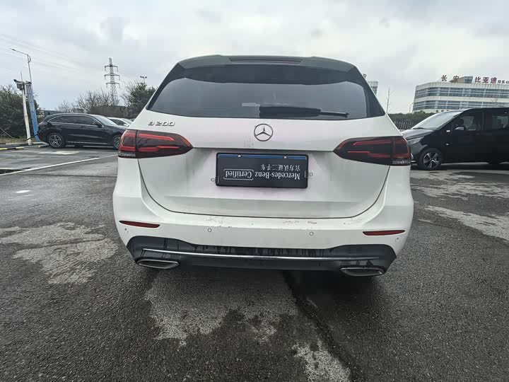 Mercedes-Benz B-Class 2022 2022款 B 200 时尚型