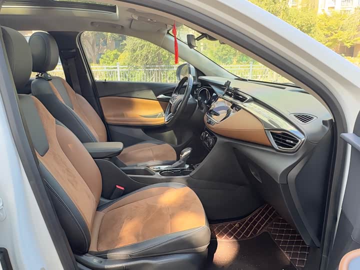 Buick Encore GX 2020 2020款 20T CVT两驱豪华型