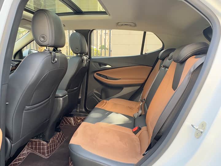 Buick Encore GX 2020 2020款 20T CVT两驱豪华型