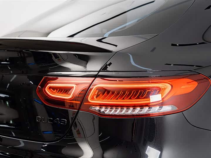 Mercedes-Benz GLC-Class Coupe AMG 2022 2022款 AMG GLC 43 4MATIC 轿跑SUV