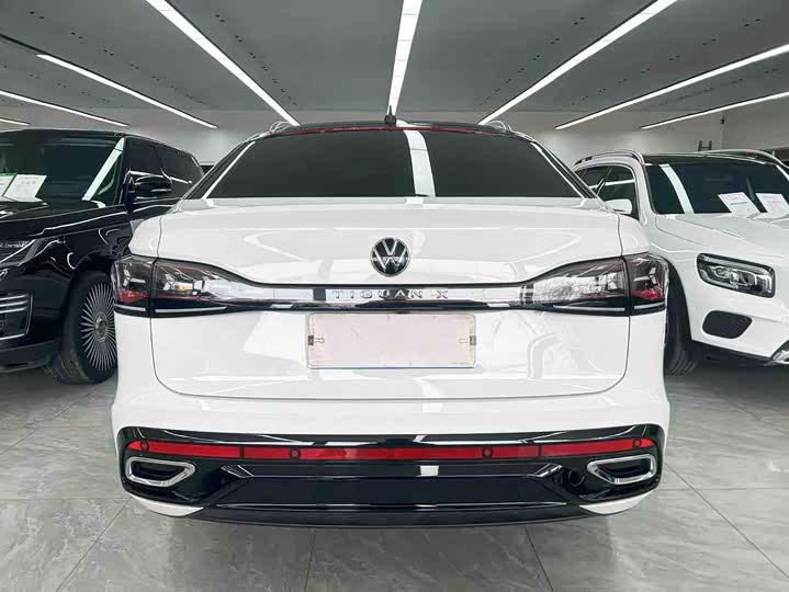 Volkswagen Tiguan X 2022 2022款 330TSI 两驱旗舰版