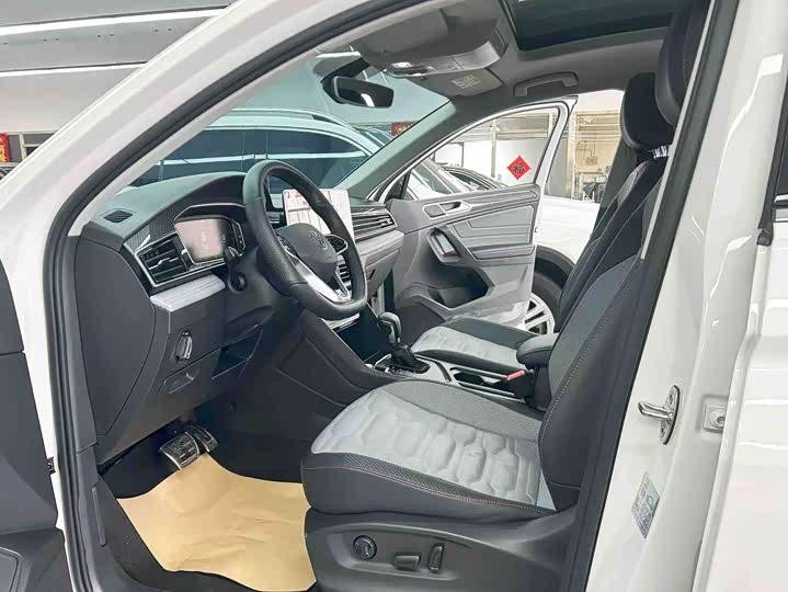 Volkswagen Tiguan X 2022 2022款 330TSI 两驱旗舰版