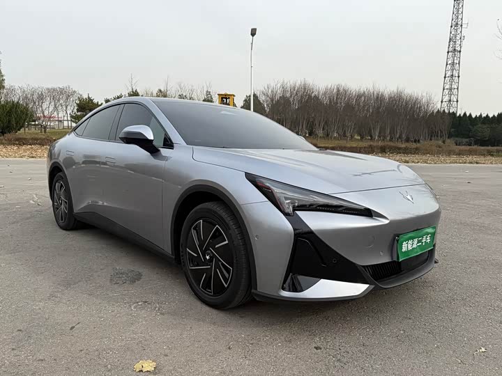 BAIC Arcfox Alpha S5 2025 2025款 改款 560PRO 185kW