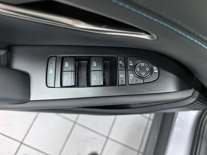 BYD Qin Plus 2025 2025款 DM-i 智驾版 120KM超越型