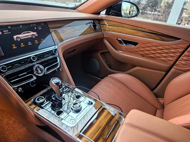 Bentley Flying Spur Hybrid 2022 2022款 2.9T V6 Hybrid