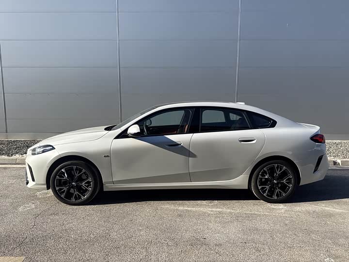 BMW 2 Series 2025 2025款 225L M运动套装