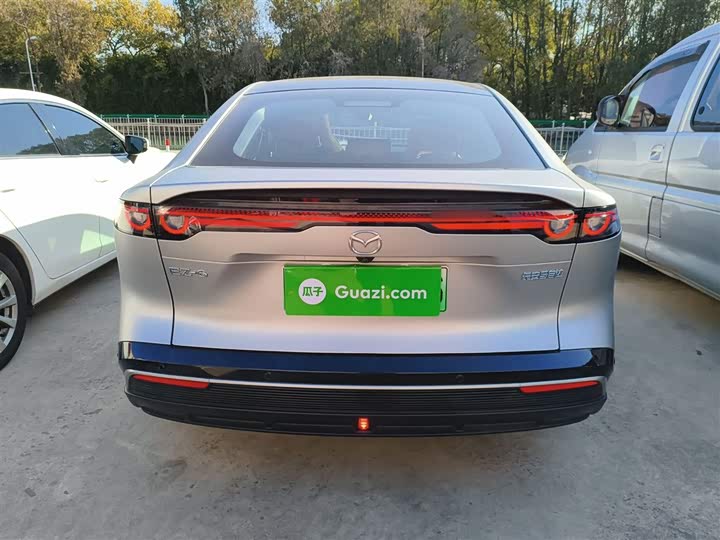 Mazda EZ-6 2024 2024款 增程200智尊版