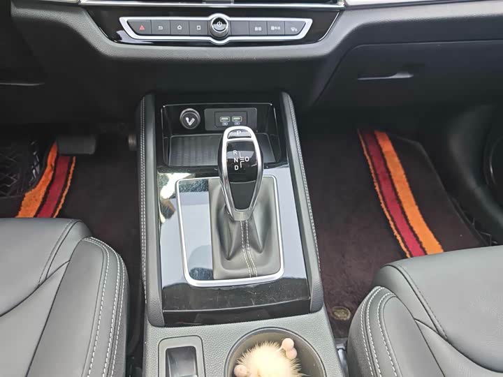 BYD Song 2021 2021款 经典版 1.5T 自动精英型