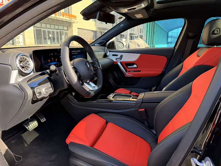 Mercedes-Benz A-Class AMG 2025 2025款 AMG A 35 L 4MATIC