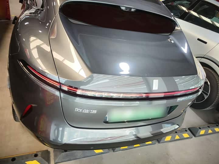 Avatr 11 2023 2023款 长续航单电机版 5座