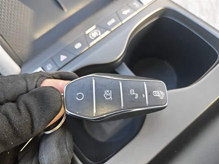 BYD Yuan Up 2025 2025款 301KM 领航型