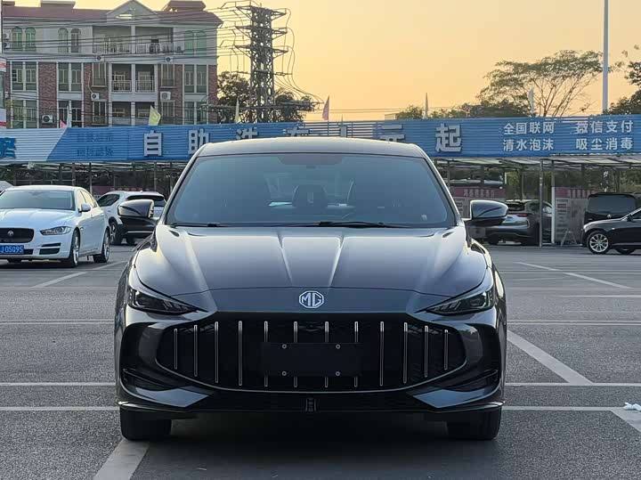 MG Motor 5 2025 2025款 300TGI 全球旗舰版