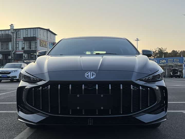 MG Motor 5 2025 2025款 300TGI 全球旗舰版