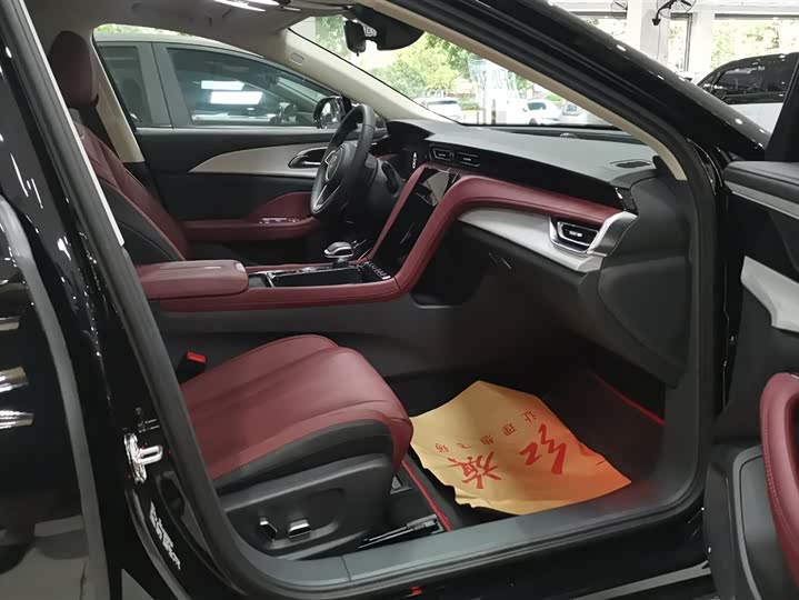 Hongqi H5 2025 2025款 1.5T DCT旗韵版