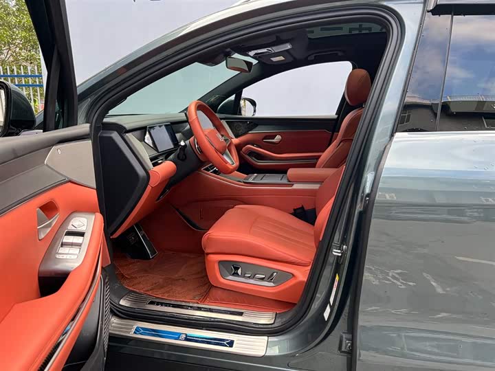 BYD Tang L 2025 2025款 DM 200KM四驱激光雷达旗舰型