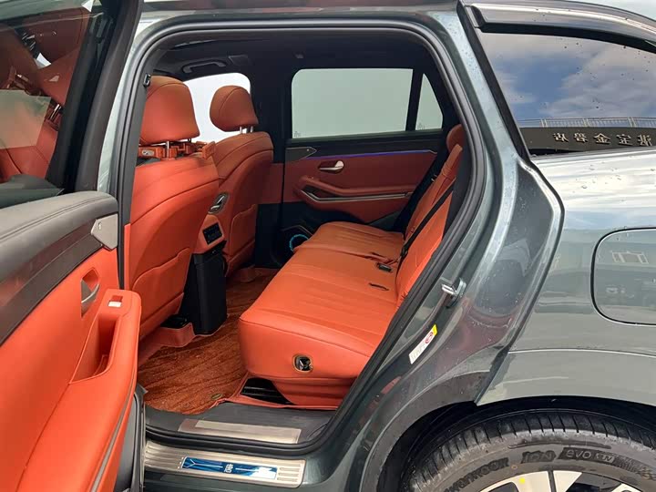 BYD Tang L 2025 2025款 DM 200KM四驱激光雷达旗舰型