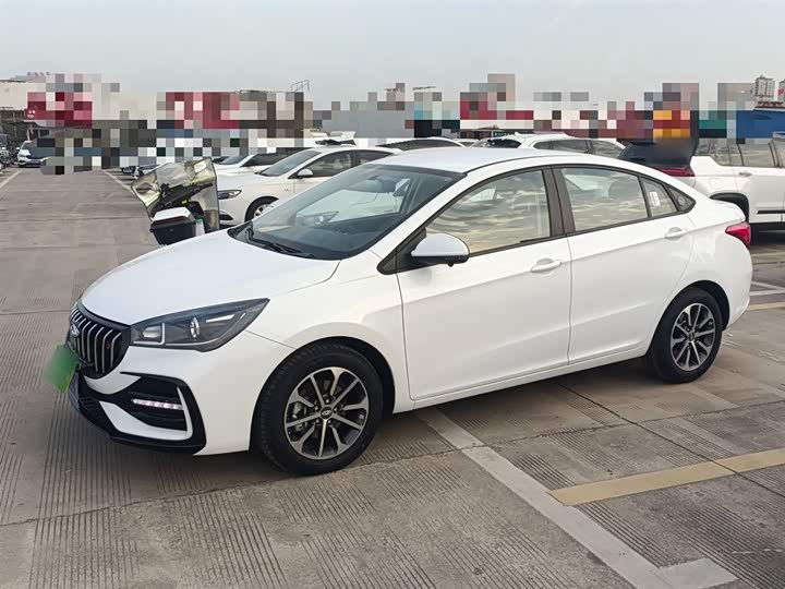 Chery Arrizo 5 2025 2025款 卓越版 1.5L CVT风尚型