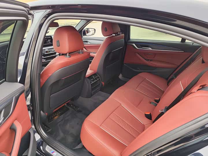 BMW 5 Series Hybrid 2022 2022款 535Le M运动套装