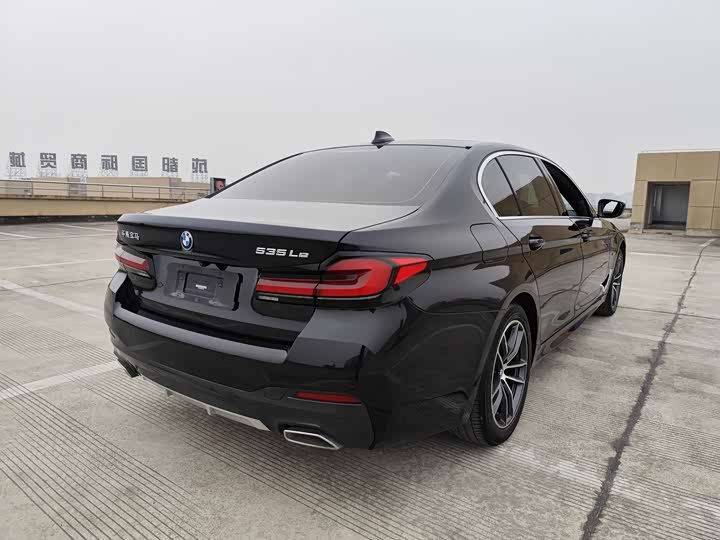 BMW 5 Series Hybrid 2022 2022款 535Le M运动套装