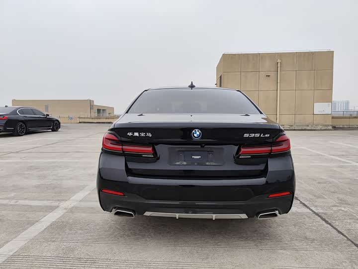 BMW 5 Series Hybrid 2022 2022款 535Le M运动套装