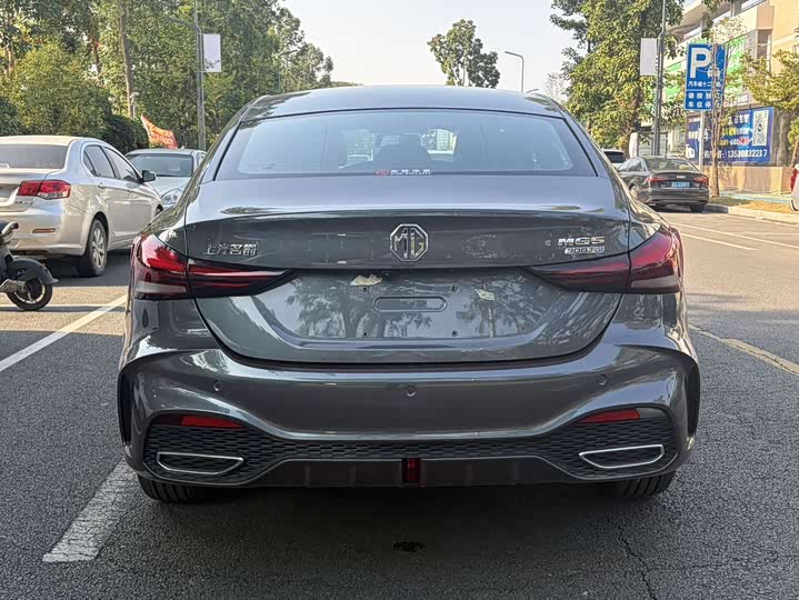 MG Motor 5 2025 2025款 300TGI 全球旗舰版