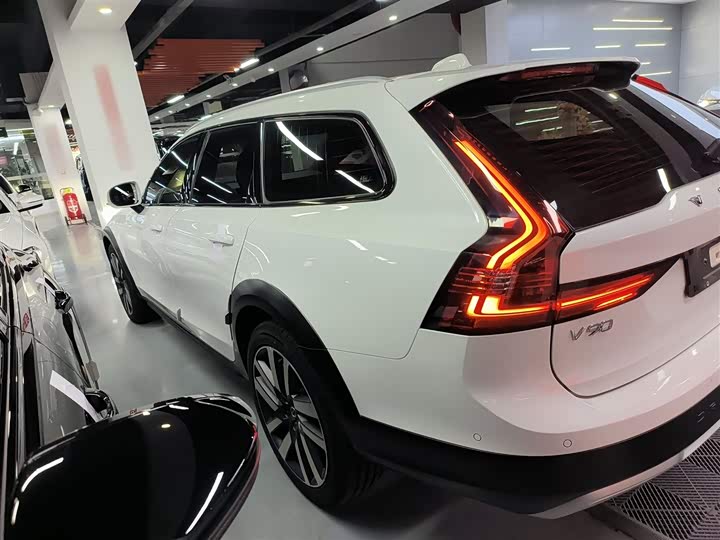 Volvo V90 2021 2021款 Cross Country B5 AWD 智尊版