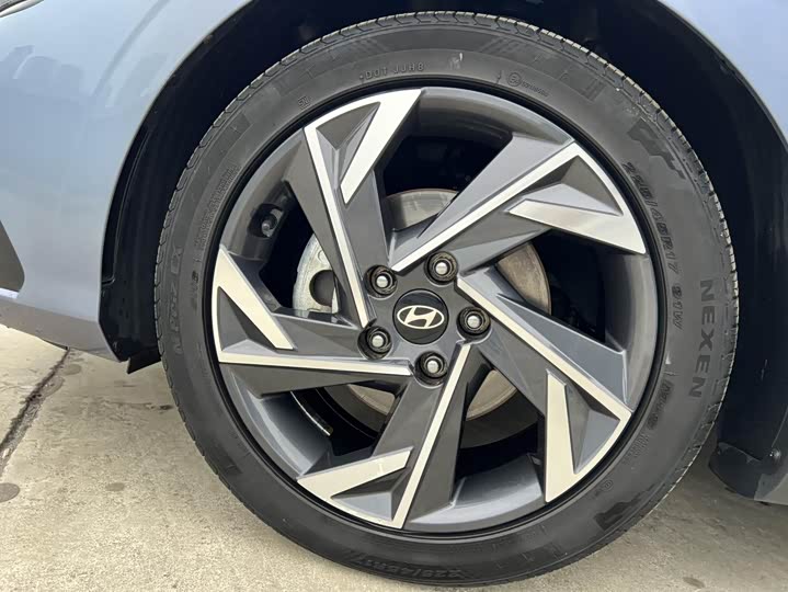 Hyundai Elantra N line 2023 2023款 1.5L CVT GLX精英版