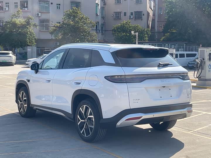 2026 BYD Song L DM-i Hybrid