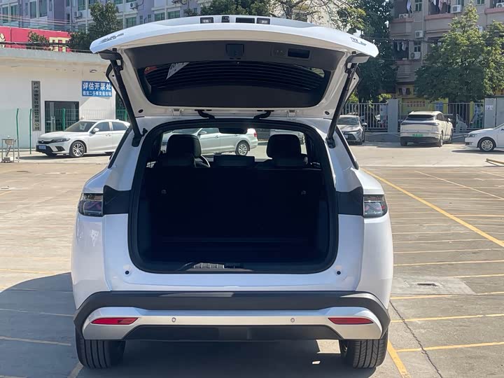 BYD Song L DM-i Hybrid 2026 2026款 200KM超越型