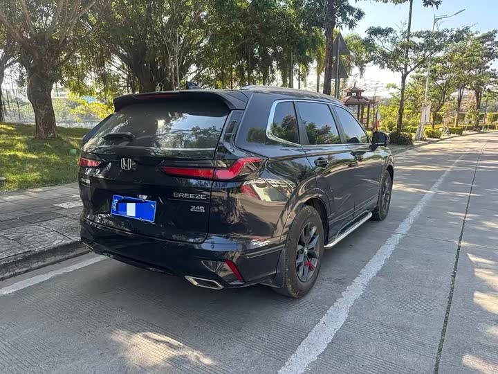 Honda Breeze 2025 2025款 240TURBO 两驱豪华版 5座