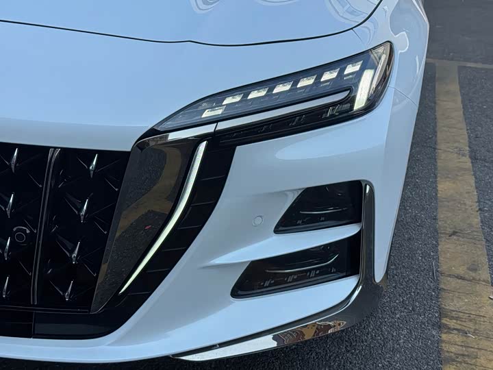 Hongqi H6 2023 2023款 2.0T 致尚版