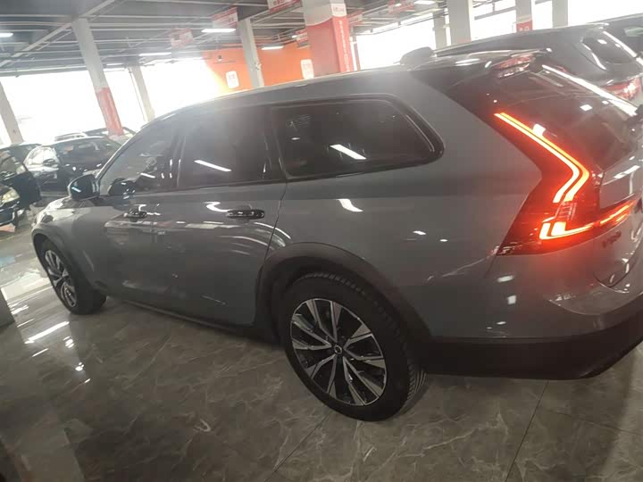 Volvo V90 2021 2021款 Cross Country B5 AWD 智远版