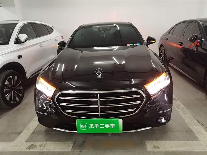 Mercedes-Benz E-Class Hybrid 2024 2024款 E 350 e L 插电式混合动力轿车