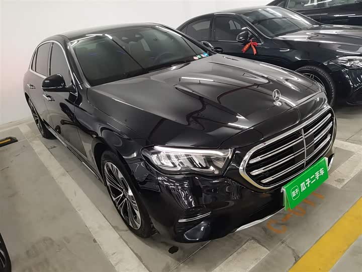 Mercedes-Benz E-Class Hybrid 2024 2024款 E 350 e L 插电式混合动力轿车