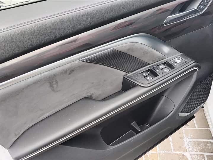 Haval H6 2025 2025款 1.5T 国潮都市版