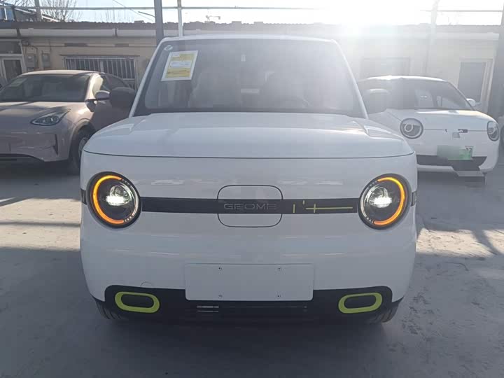 Geely Galaxy Panda Mini 2025 2025款 熊猫mini 210km 元气熊