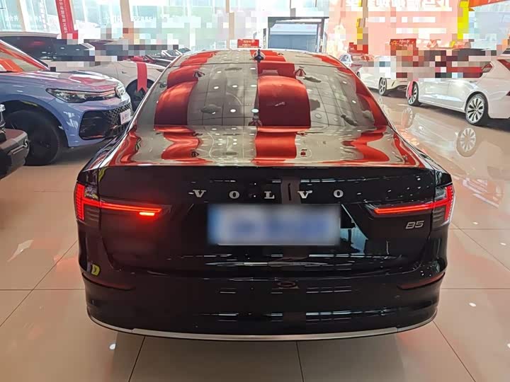 Volvo S90 2026 2026款 B5 智远豪华版