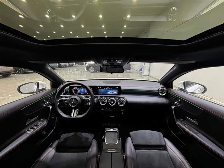 Mercedes-Benz A-Class 2024 2024款 A 200 L 时尚型