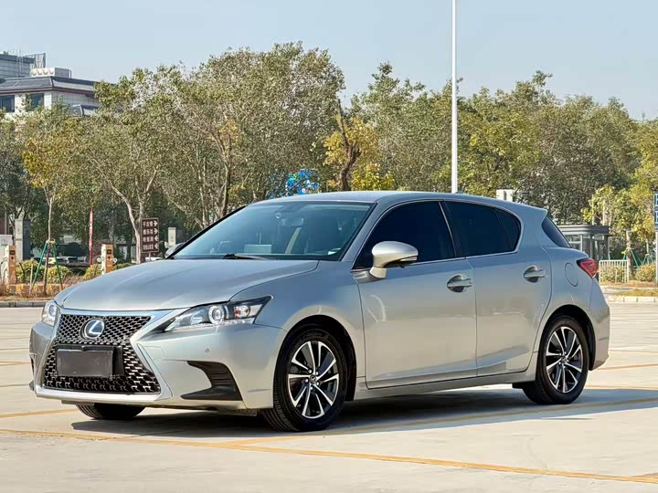 Lexus CT 200h 2020 2020款 CT200h 精英版 单色