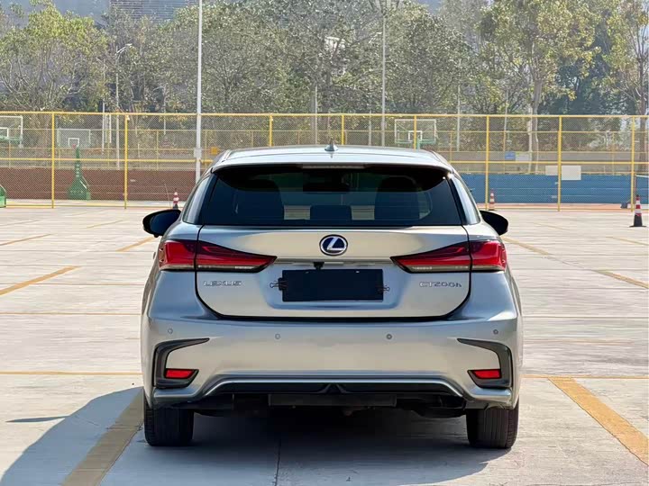 Lexus CT 200h 2020 2020款 CT200h 精英版 单色