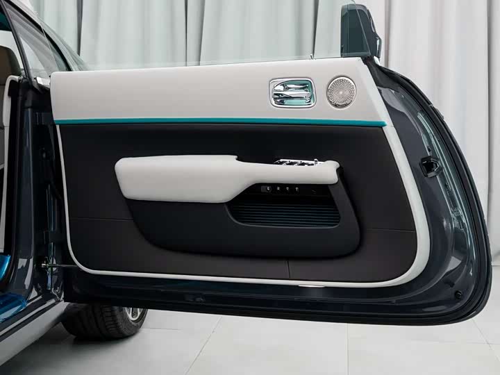 Rolls-Royce Wraith 2018 2018款 6.6T Black Badge