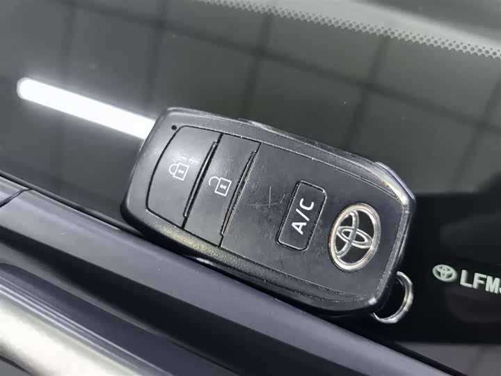 Toyota bZ4X 2022 2022款 四驱高性能PRO版