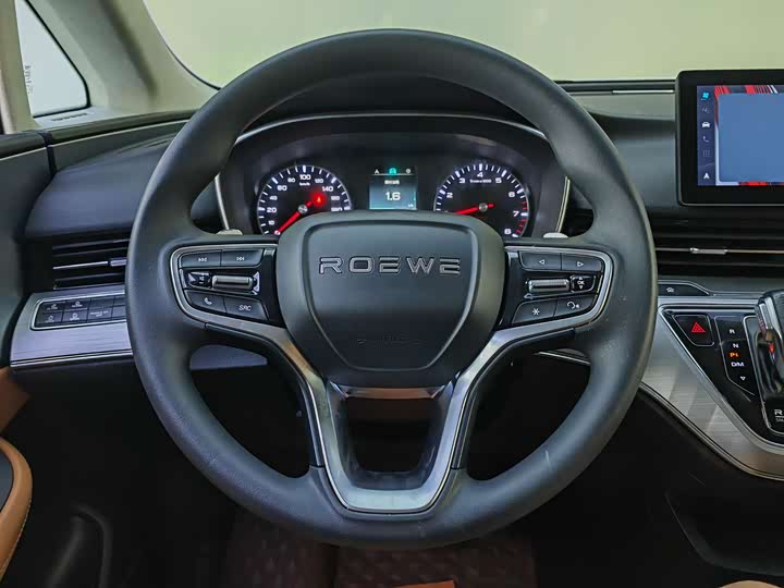 Roewe iMax 8 2023 2023款 400TGI 舒享版