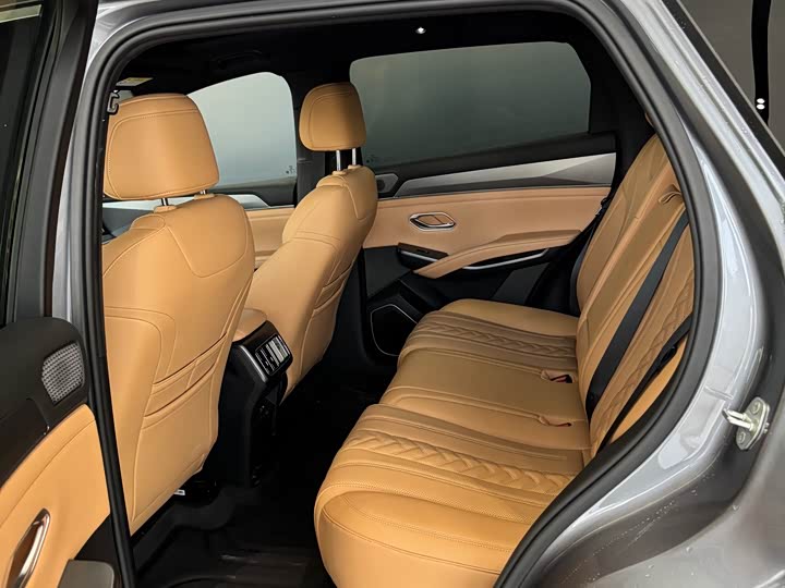 BYD Song L DM-i Hybrid 2025 2025款 智驾版 160km 超越型