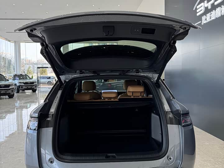 BYD Song L DM-i Hybrid 2025 2025款 智驾版 160km 超越型