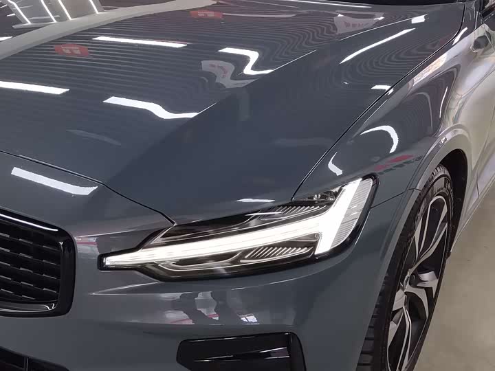 Volvo V60 2022 2022款 B5 智远运动版