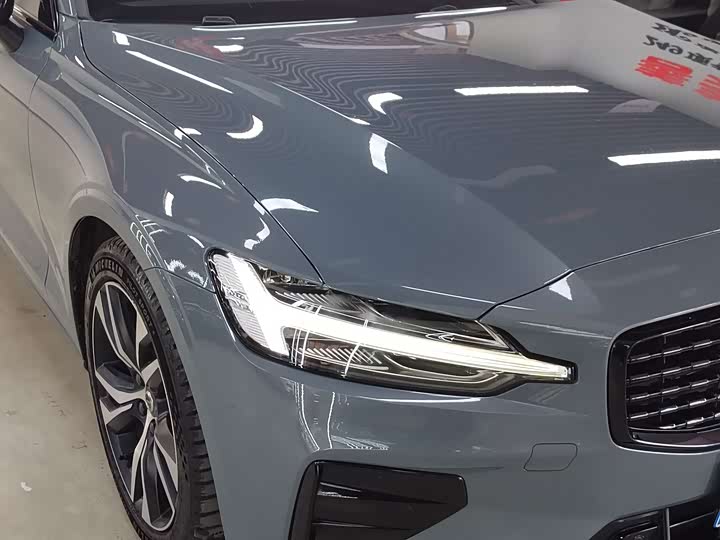 Volvo V60 2022 2022款 B5 智远运动版