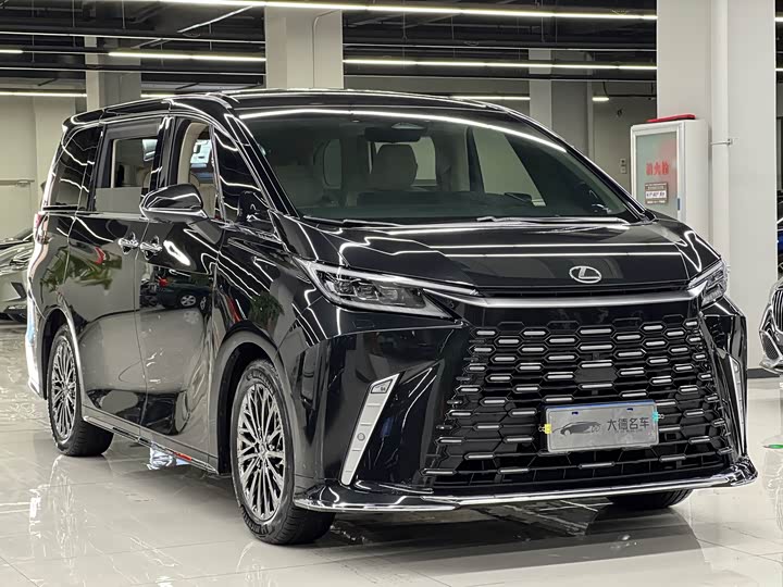 Lexus LM 2025 2025款 500h 六座尊崇版